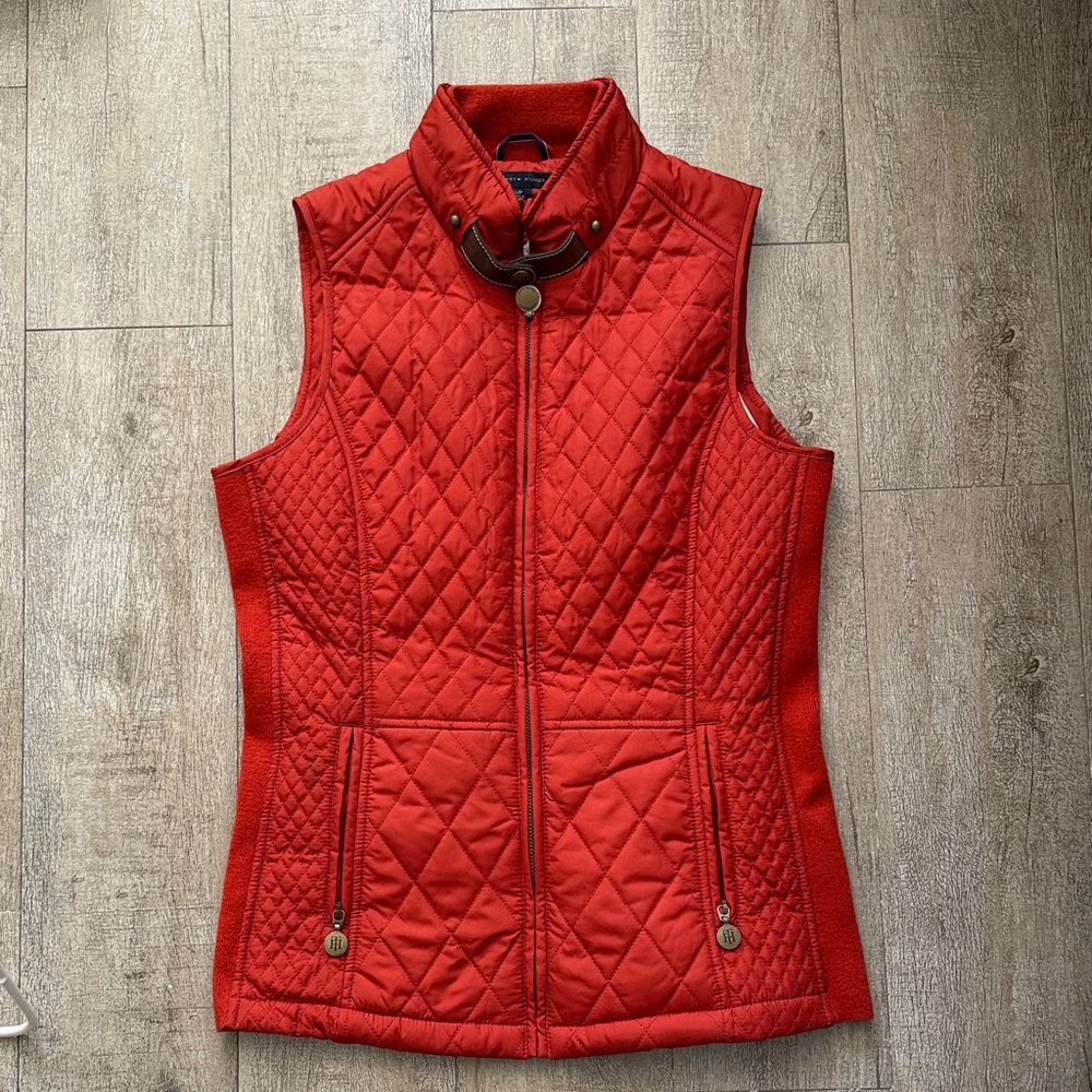 Tommy Hilfiger Women's Red Quilted Vest